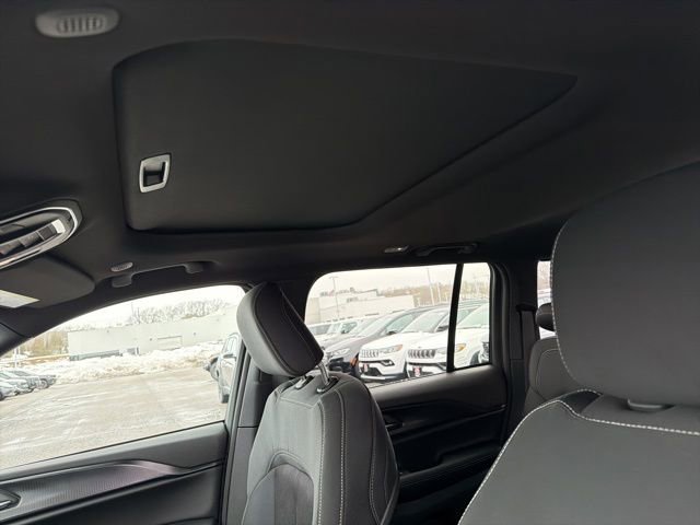 New 2026 Jeep Grand Cherokee Laredo X image 18