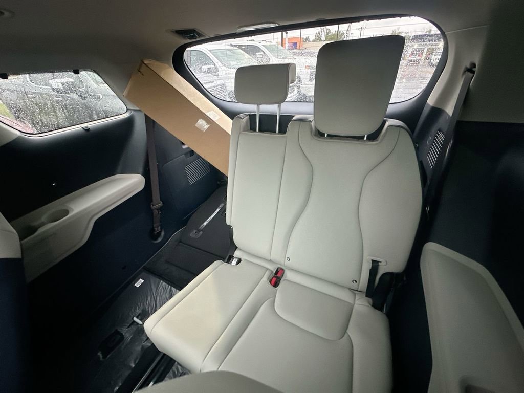 New 2026 Kia Carnival SX image 51