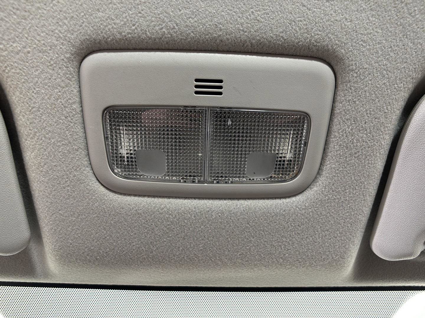 Used 2012 Toyota Corolla LE image 29