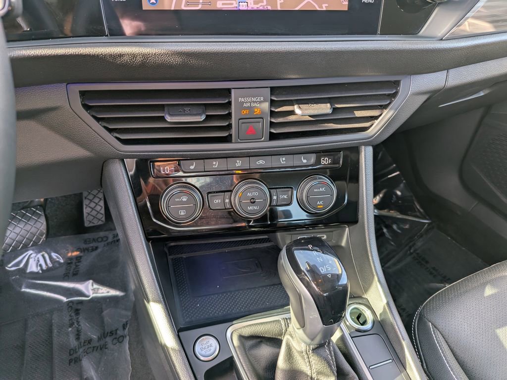 Certified 2024 Volkswagen Jetta SEL image 23