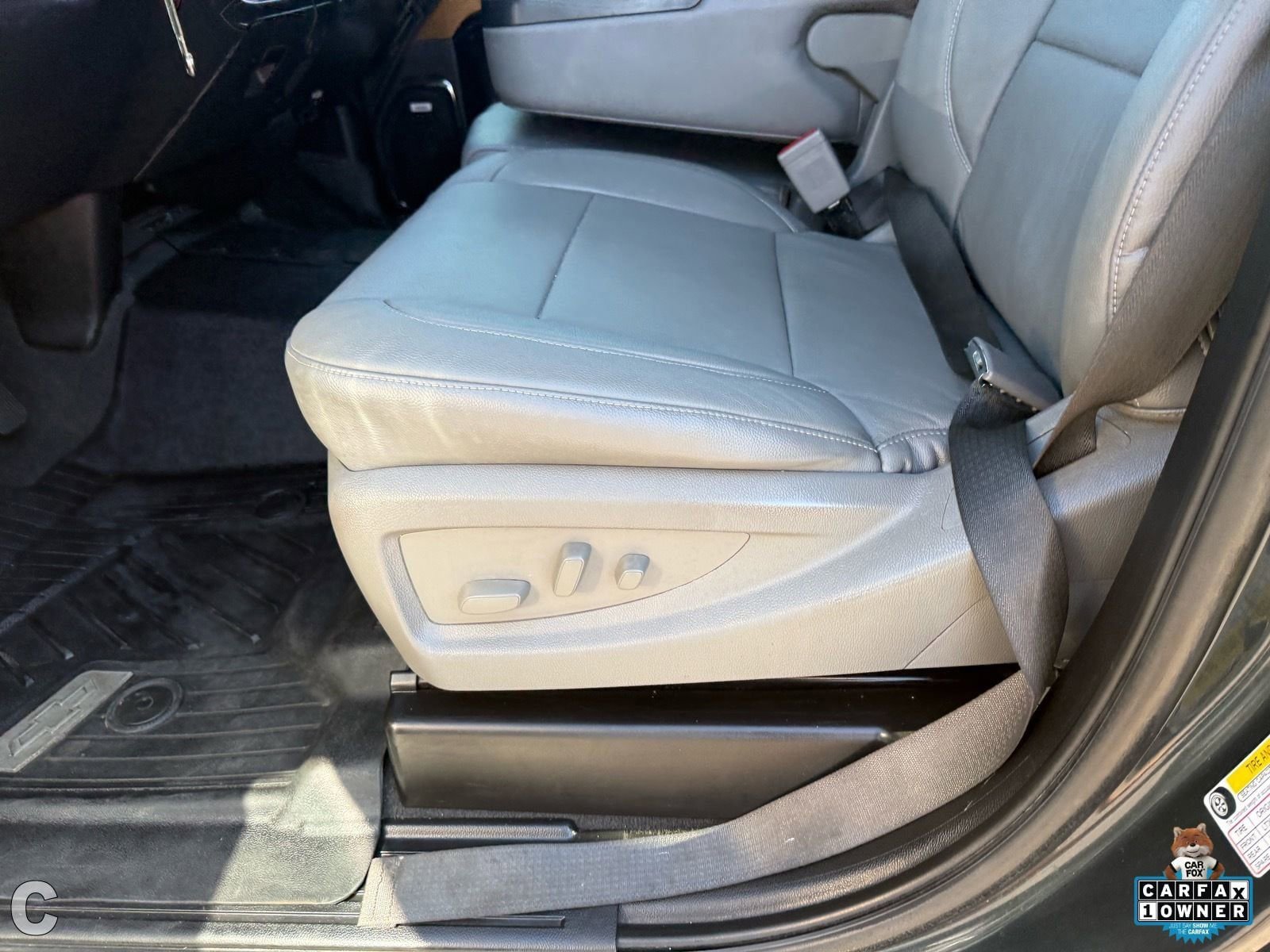 Used 2019 Chevrolet Silverado 2500 LTZ w/ Duramax Plus Package AWD/4WD image 21