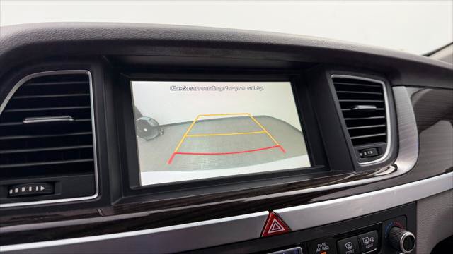 Used 2018 Genesis G80 3.8 RWD image 33