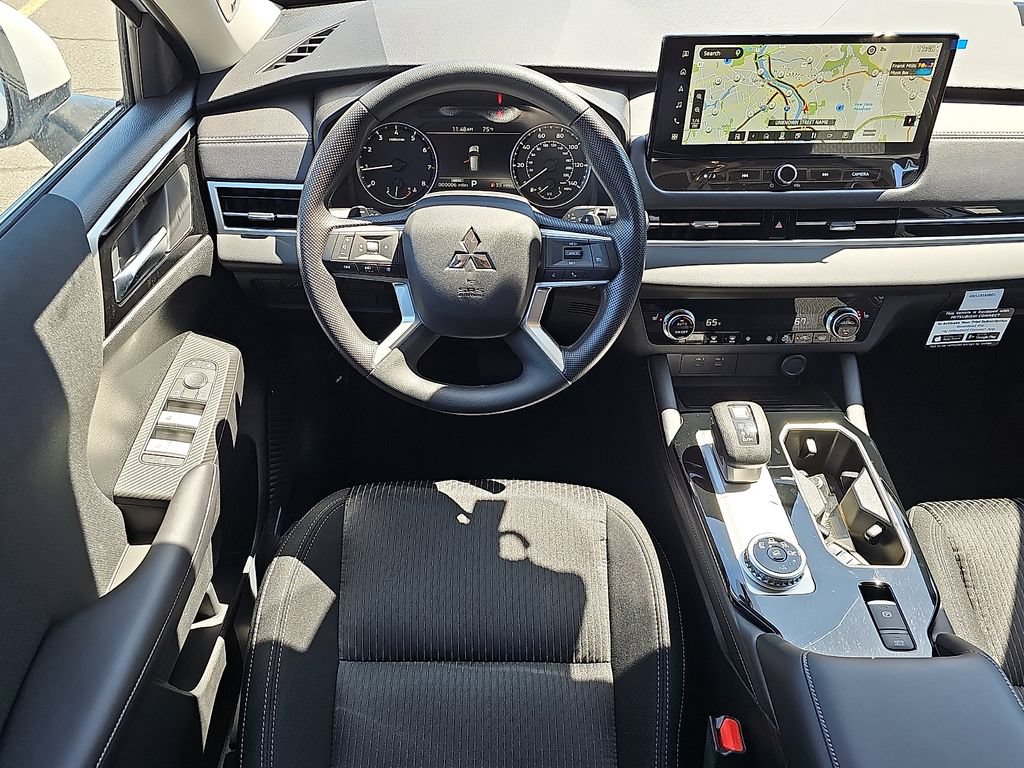 New 2026 Mitsubishi Outlander ES AWD/4WD image 7