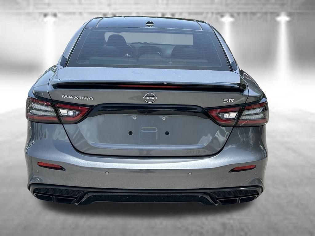 Certified 2023 Nissan Maxima SR w/ Sport Mat Group FWD image 8