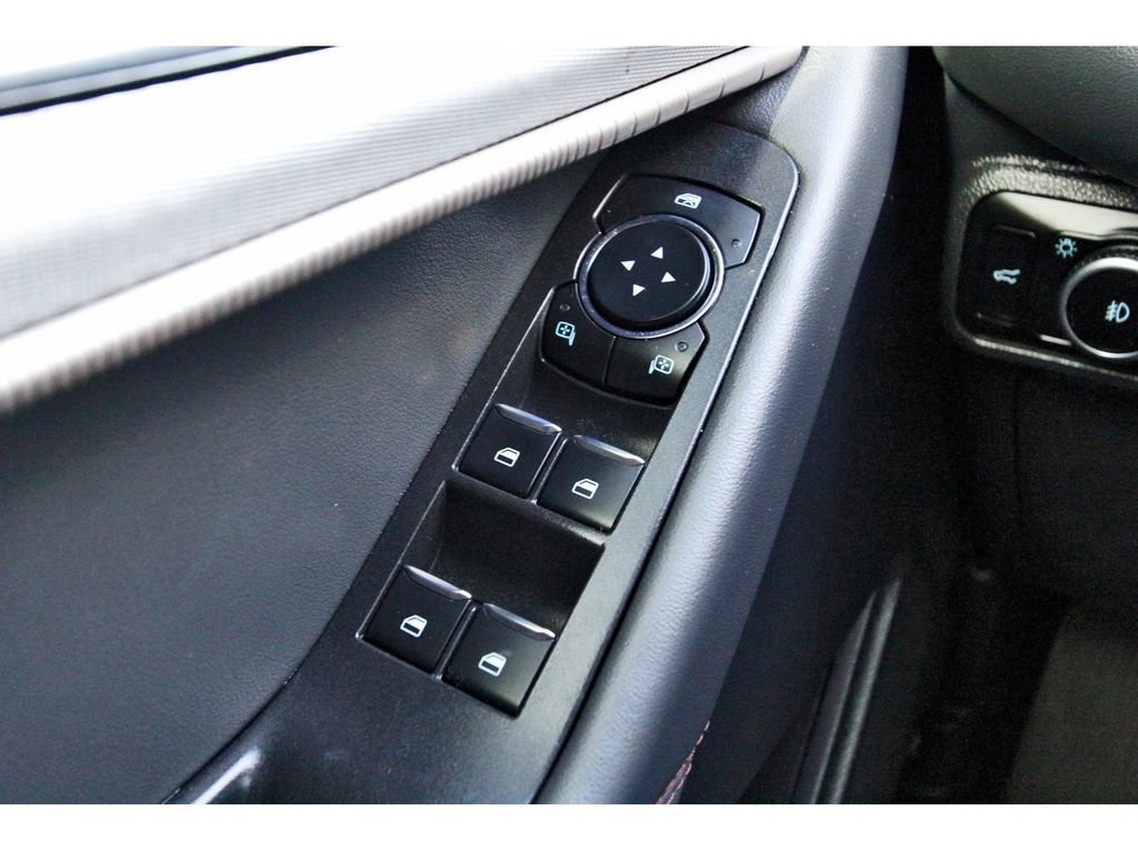 Used 2025 Ford Explorer Active w/ Active Comfort Package image 23