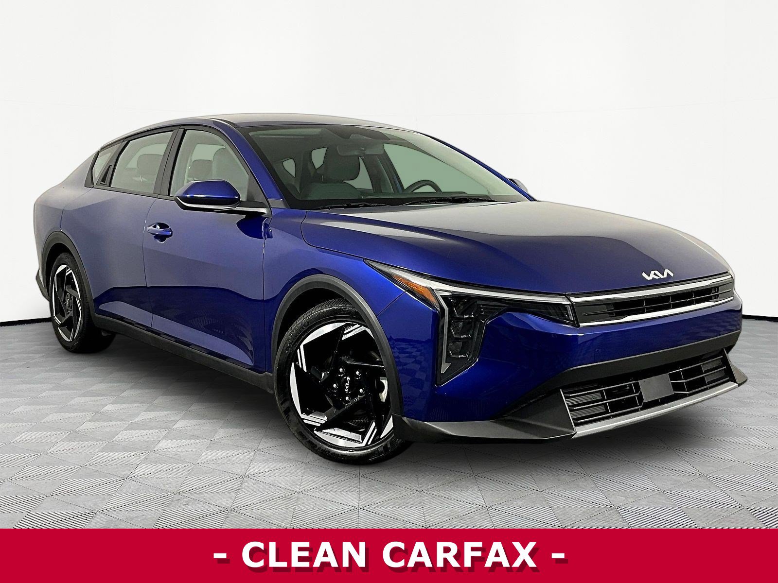 Used 2025 Kia K4 EX FWD image 3