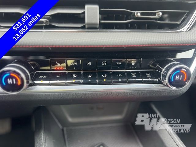 Used 2025 Chevrolet Equinox RS w/ Safety and Technology Package image 14