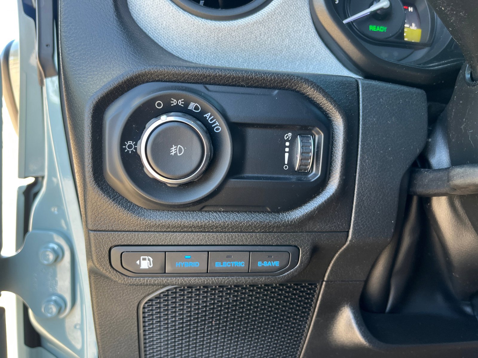 Used 2024 Jeep Wrangler Willys image 33