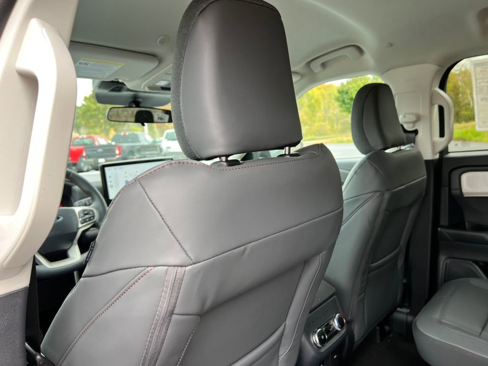 Used 2026 Ford Explorer Active w/ Active Comfort Package image 34