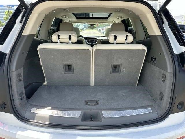 Certified 2023 Cadillac XT6 Premium Luxury AWD/4WD image 11