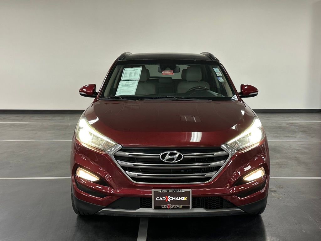 Used 2016 Hyundai Tucson Limited w/ Option Group 03 FWD image 10