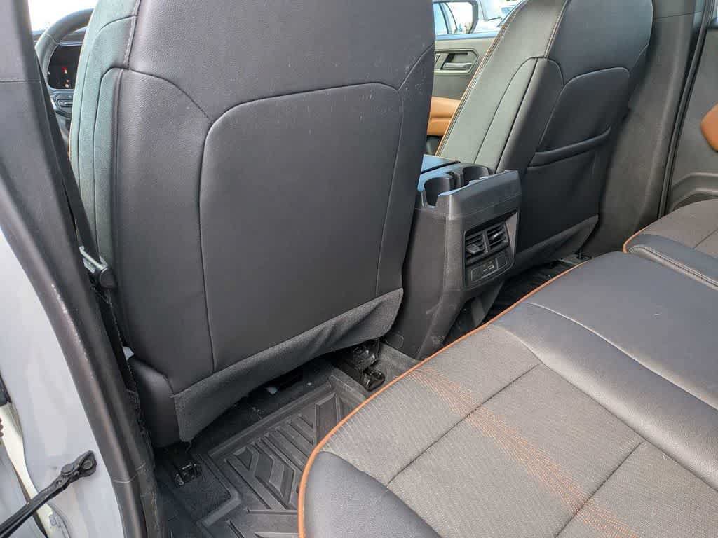 Used 2023 GMC Canyon AT4 AWD/4WD image 16