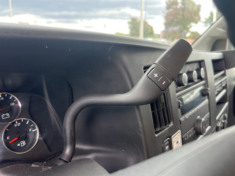 Used 2021 GMC Savana 3500 w/ Power Convenience Package RWD image 12