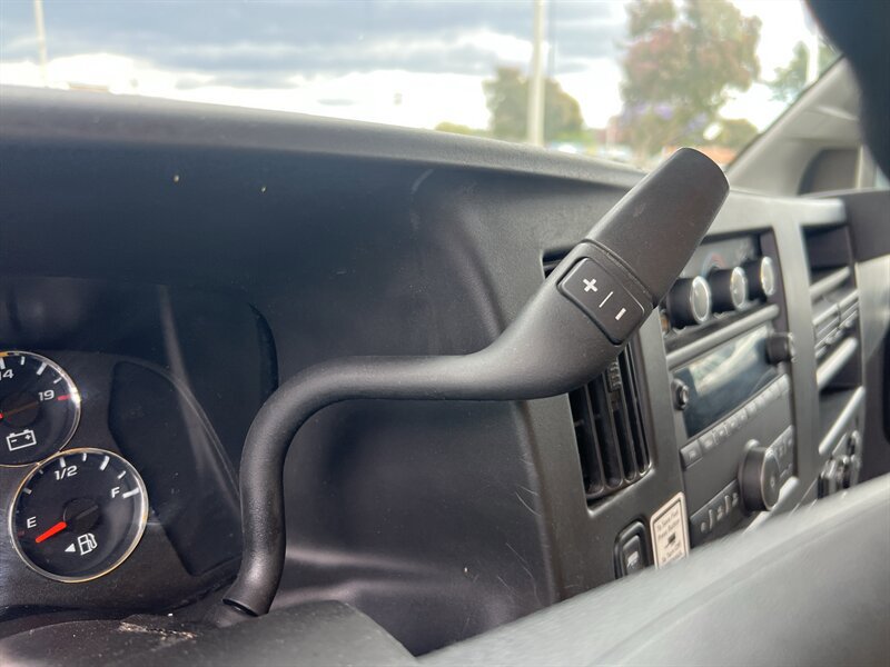 Used 2021 GMC Savana 3500 w/ Power Convenience Package RWD image 12