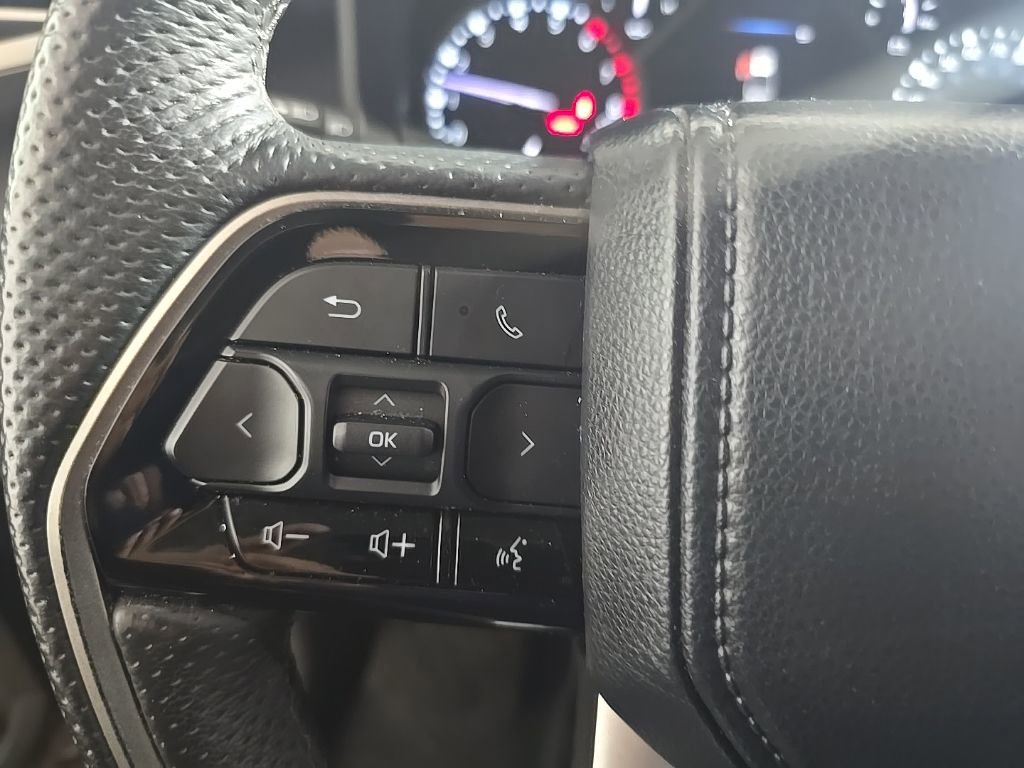 Used 2023 Toyota Tundra Limited image 12