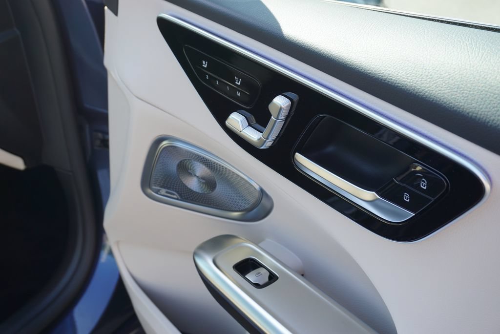 Certified 2025 Mercedes-Benz C 300 Sedan image 59