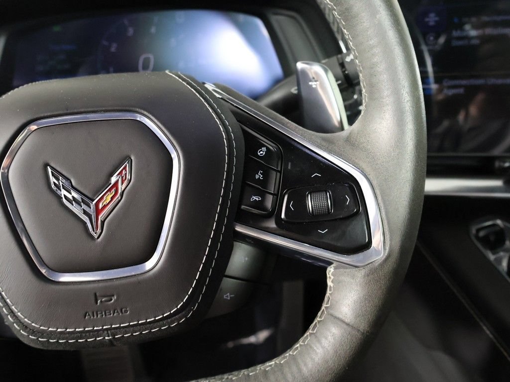 Used 2021 Chevrolet Corvette Stingray Premium Conv w/ Z51 Performance Package RWD image 41