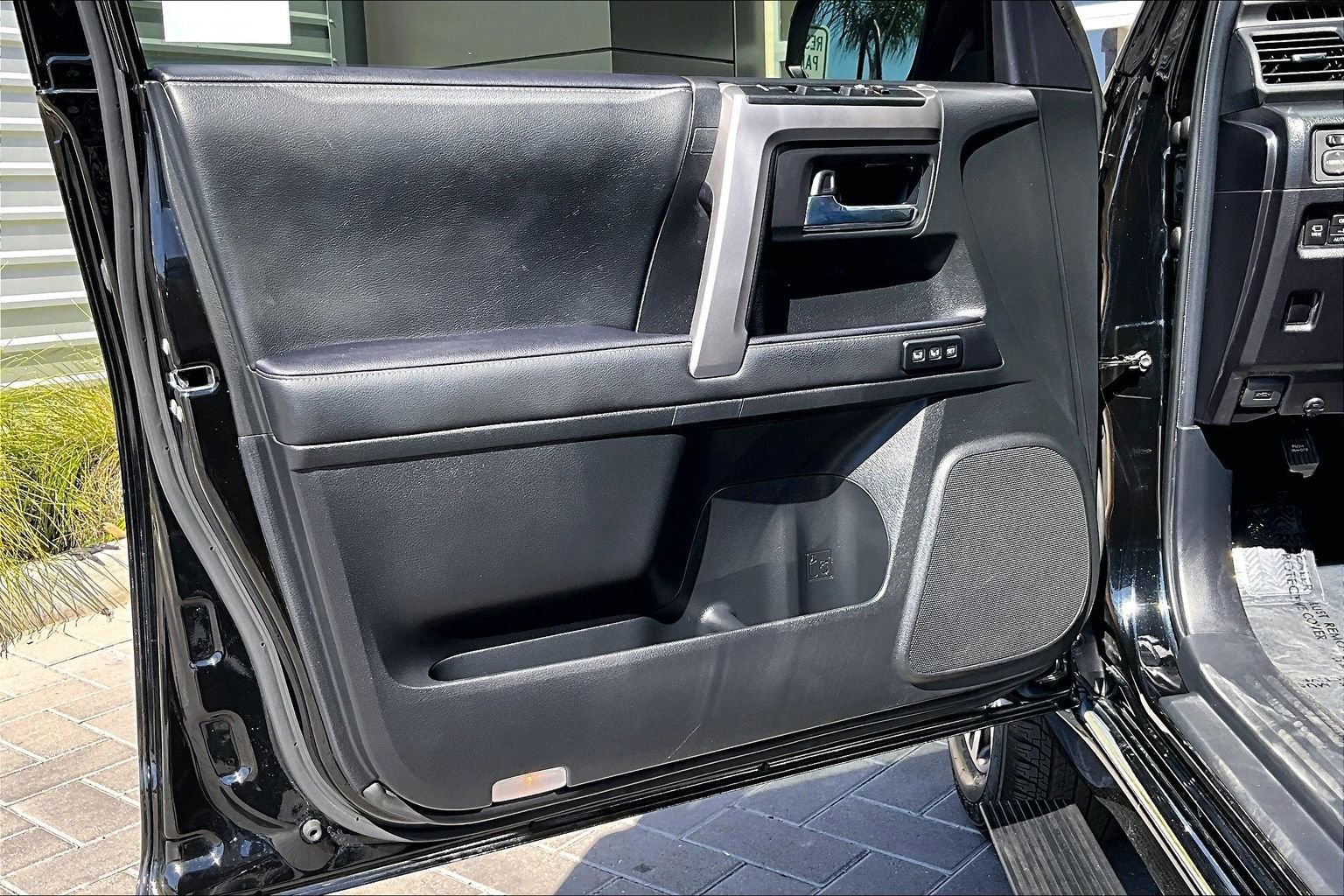 Used 2023 Toyota 4Runner Limited image 23