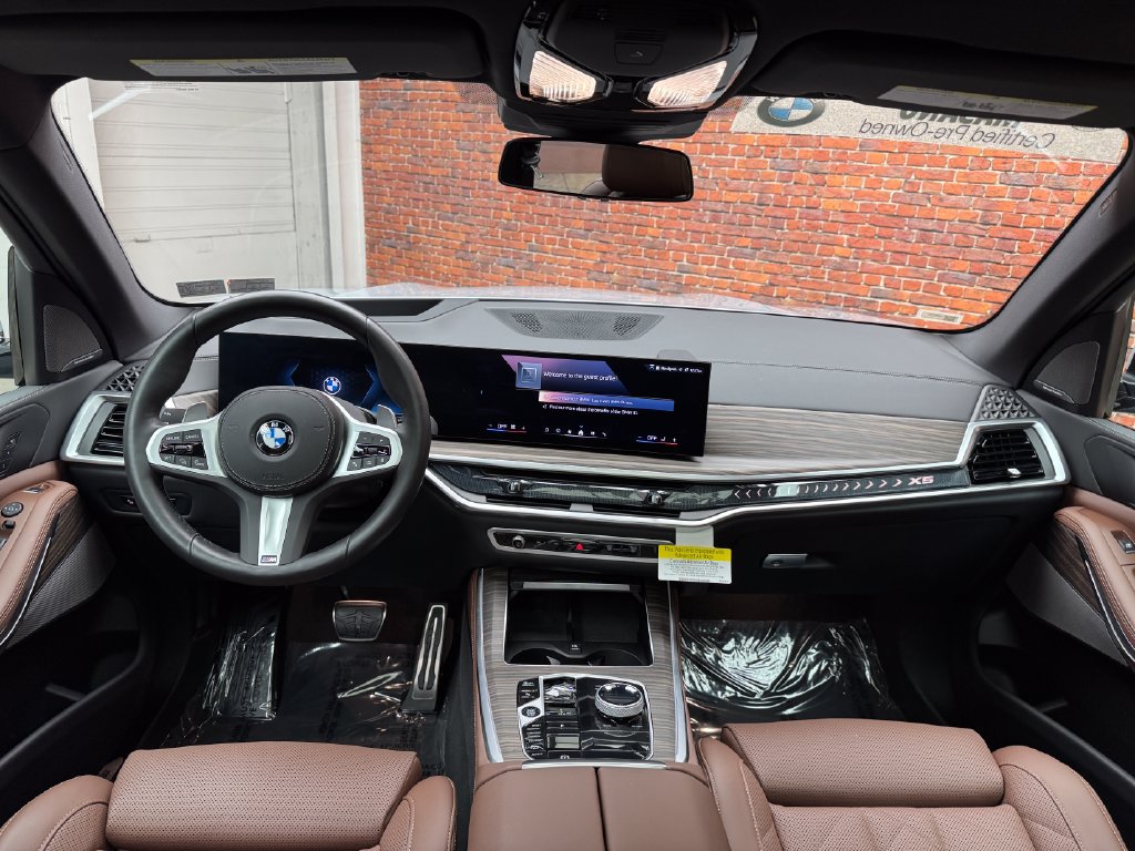 Certified 2026 BMW X5 xDrive40i w/ Executive Package AWD/4WD image 14