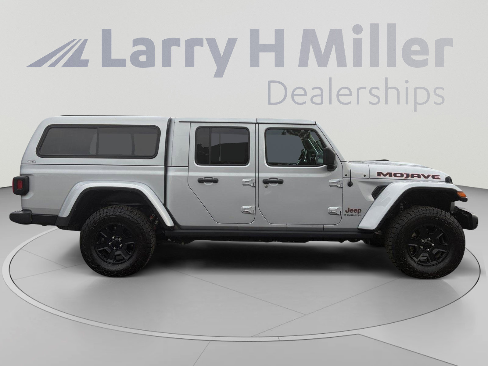 Used 2023 Jeep Gladiator Mojave w/ Cold Weather Group AWD/4WD image 6