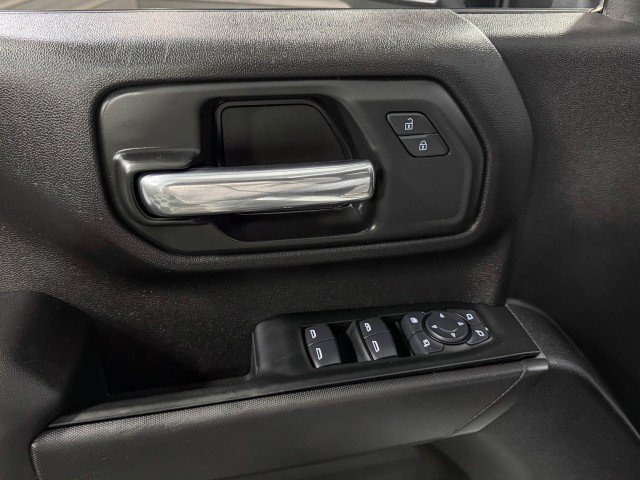 Used 2024 Chevrolet Silverado 2500 Custom w/ Custom Value Package image 31