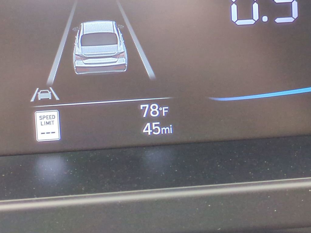 New 2026 Hyundai Elantra Sport image 31