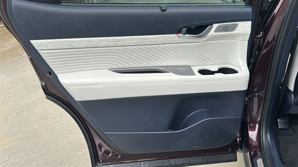 Used 2024 Hyundai Palisade Calligraphy FWD image 33