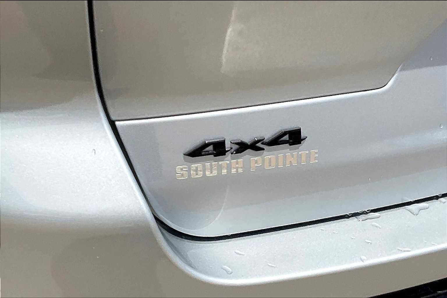 New 2025 Jeep Grand Cherokee L Altitude image 15