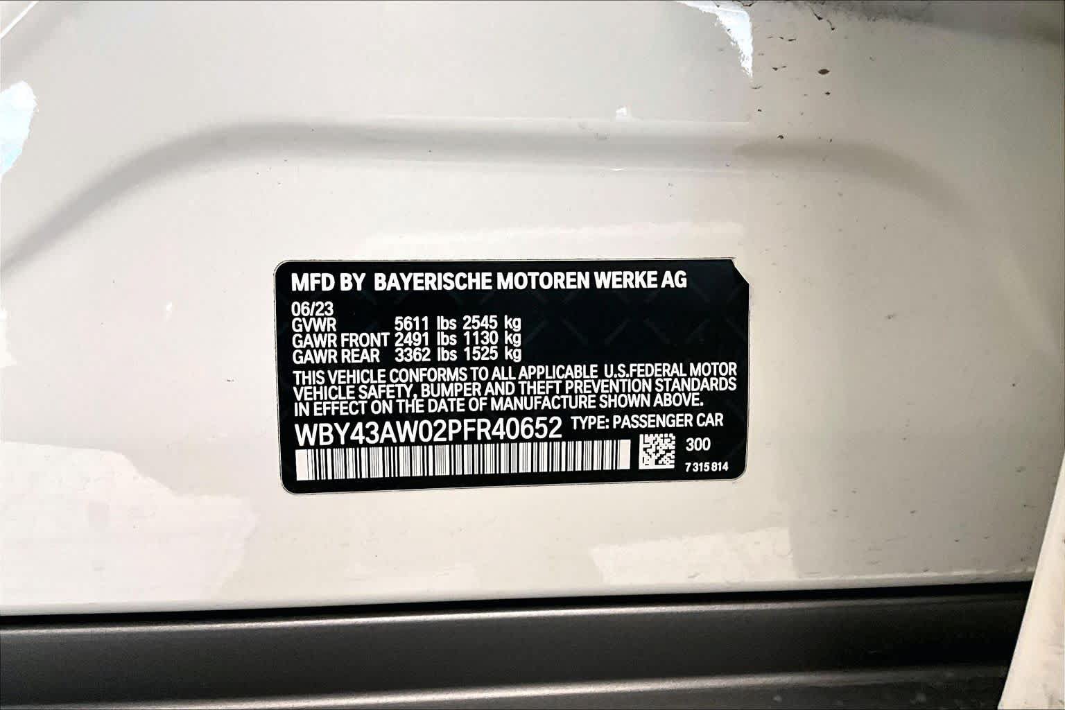 Used 2023 BMW i4 eDrive35 RWD image 31