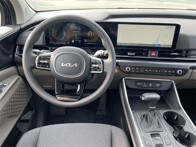 New 2026 Kia Carnival LX image 22