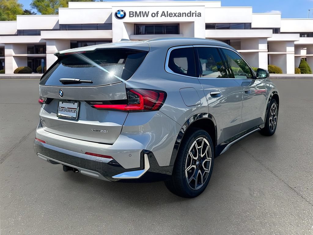 Used 2026 BMW X1 xDrive28i w/ Technology Package AWD/4WD image 7