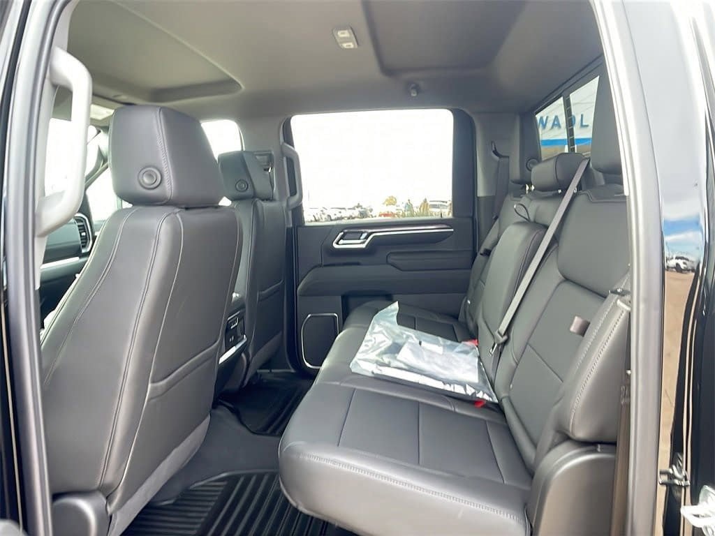New 2026 Chevrolet Silverado 2500 LTZ w/ Trail Boss Package image 12