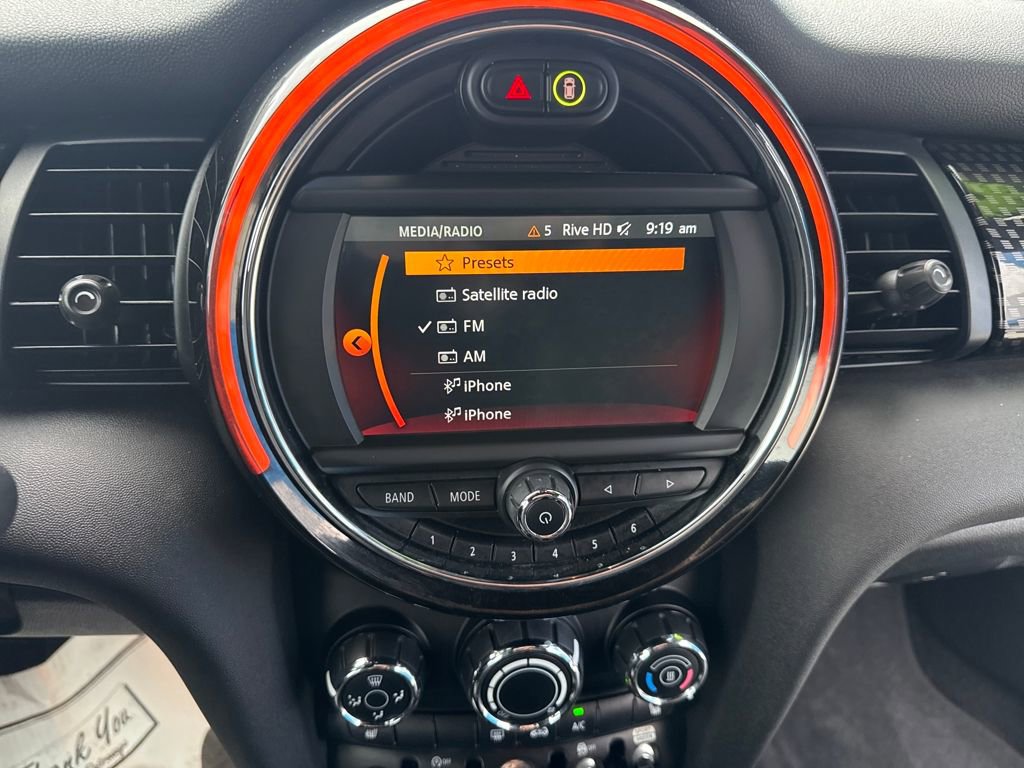 Used 2021 MINI Cooper S image 23