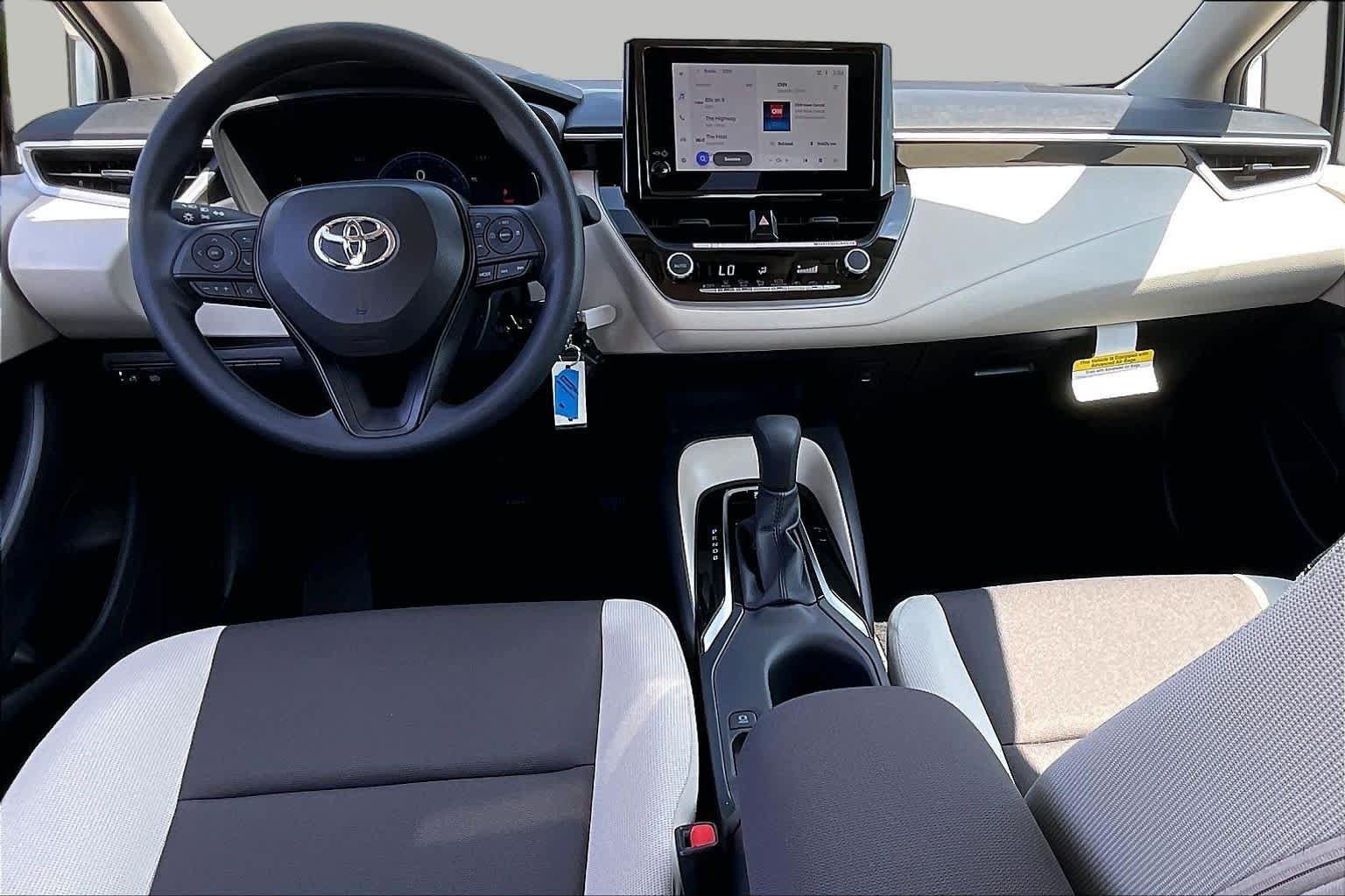 New 2027 Toyota Corolla LE FWD image 5