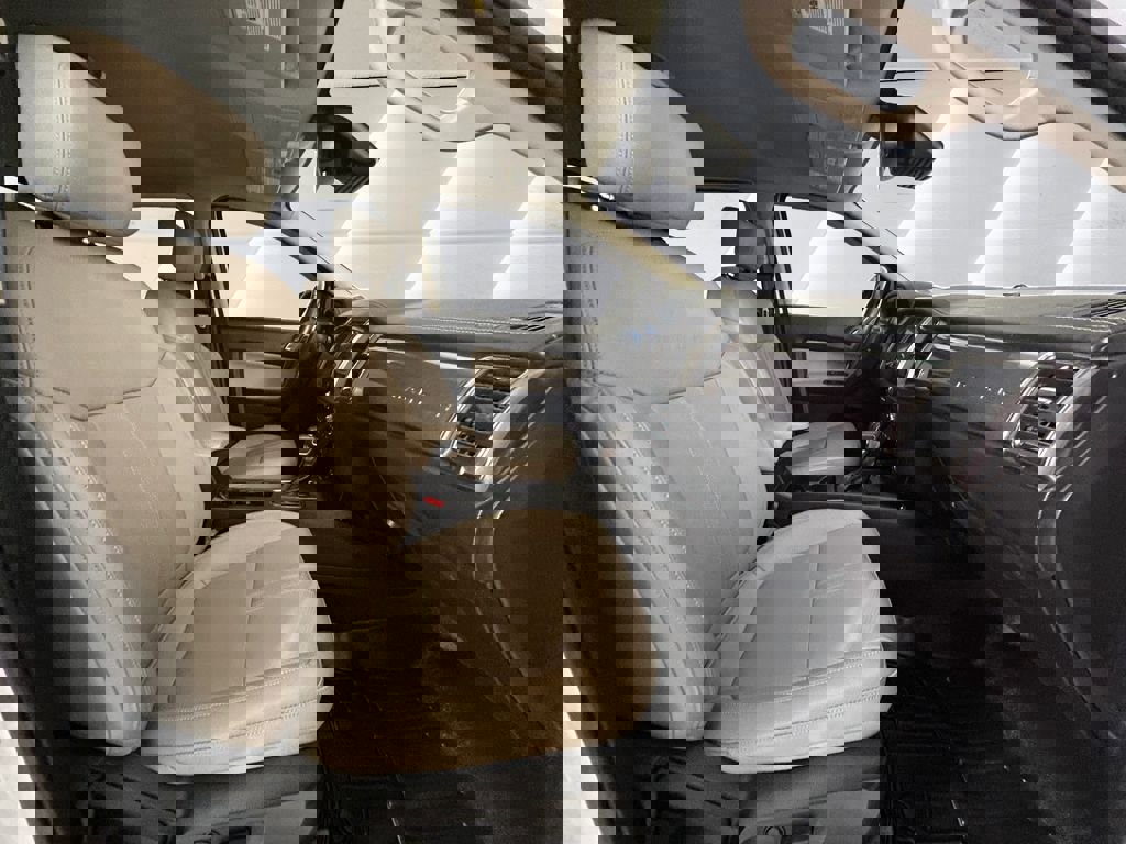 Used 2019 Ford Ranger Lariat w/ Technology Package image 13