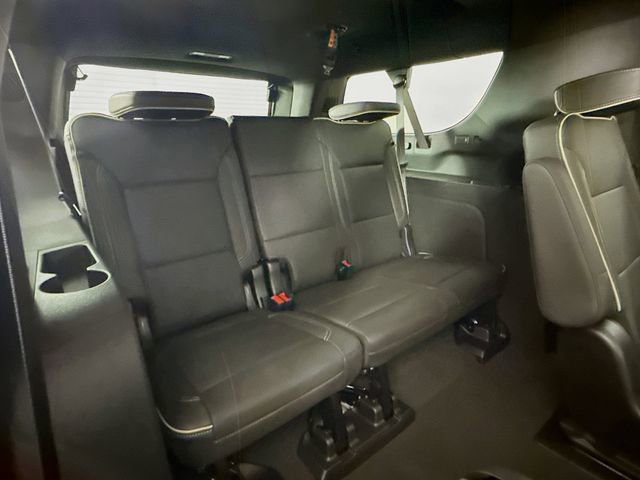 New 2025 Chevrolet Suburban Premier image 33