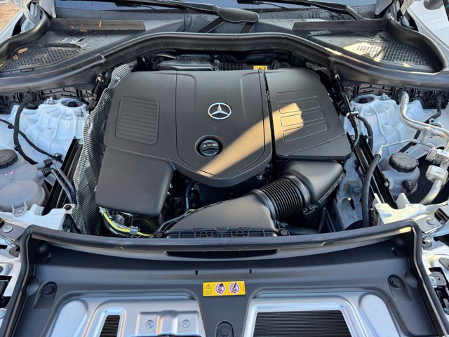 Used 2026 Mercedes-Benz GLC 300 4MATIC image 10