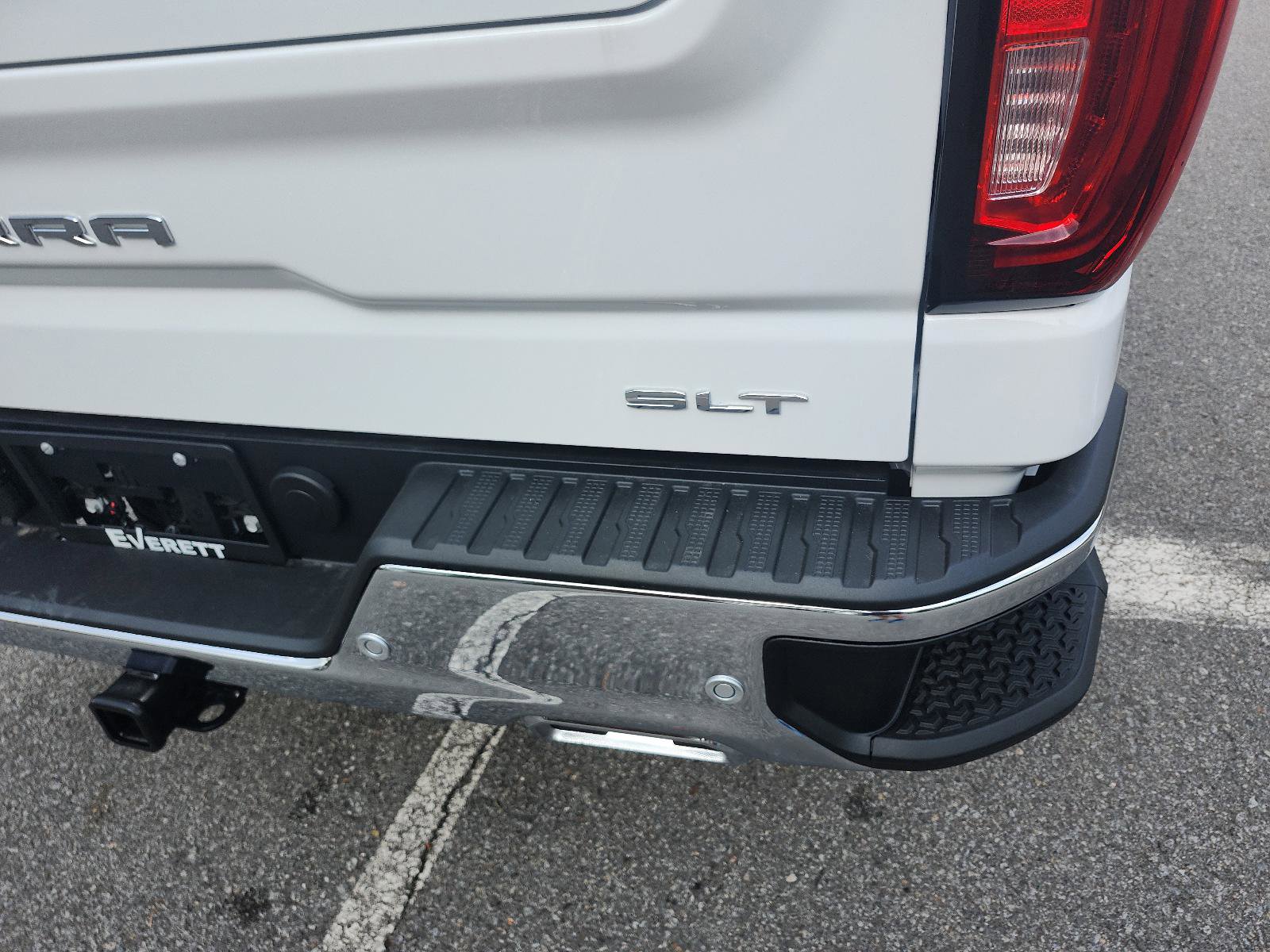 New 2026 GMC Sierra 1500 SLT w/ SLT Premium Plus Package image 4