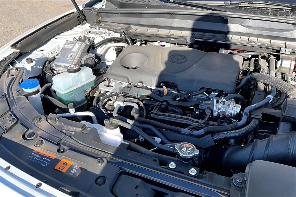 Used 2025 MAZDA CX-50 AWD 2.5 Hybrid w/ Weather Package image 35