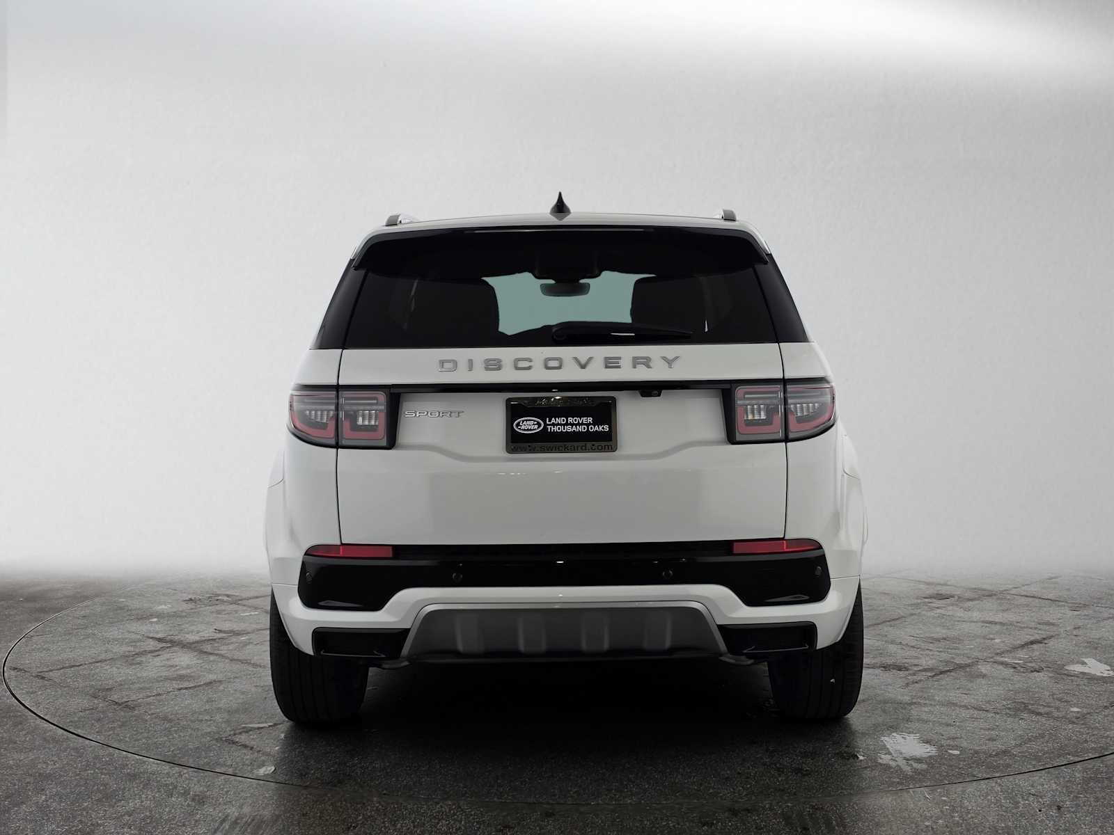 Used 2025 Land Rover Discovery Sport S AWD/4WD image 4