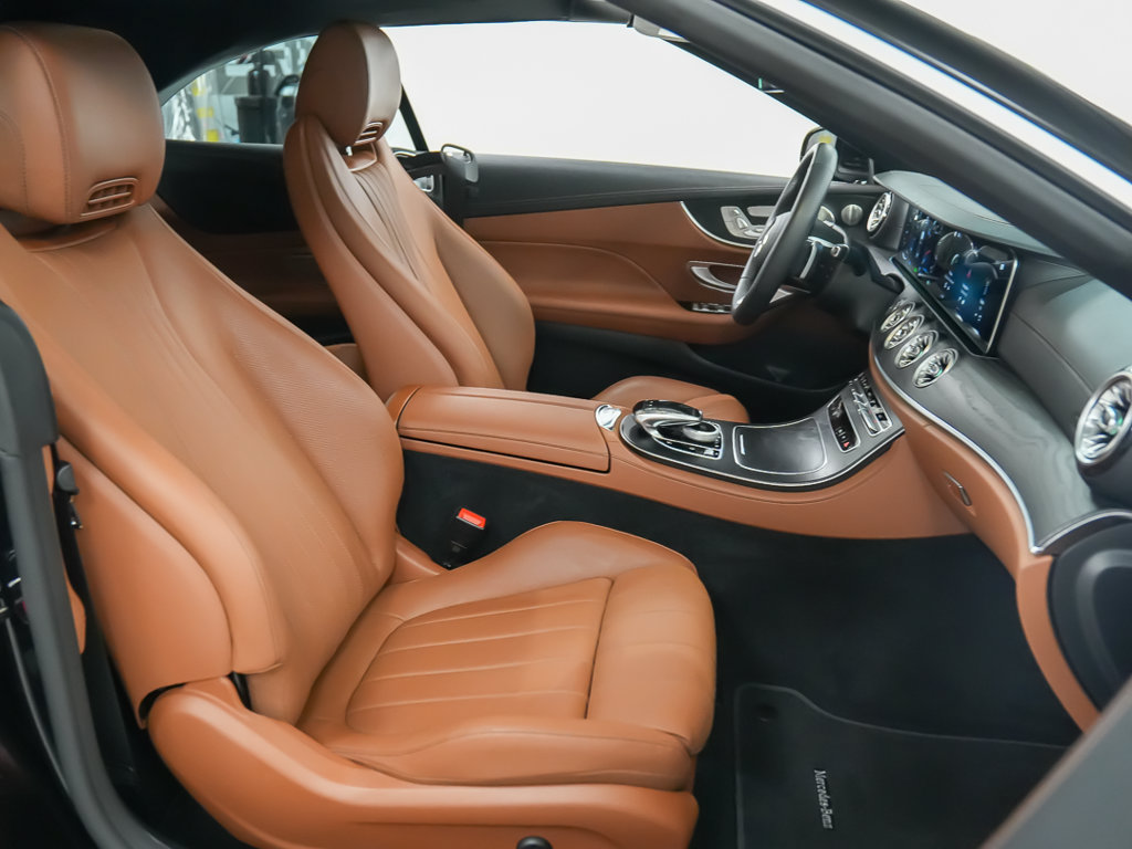 Used 2023 Mercedes-Benz E 450 4MATIC Cabriolet image 18