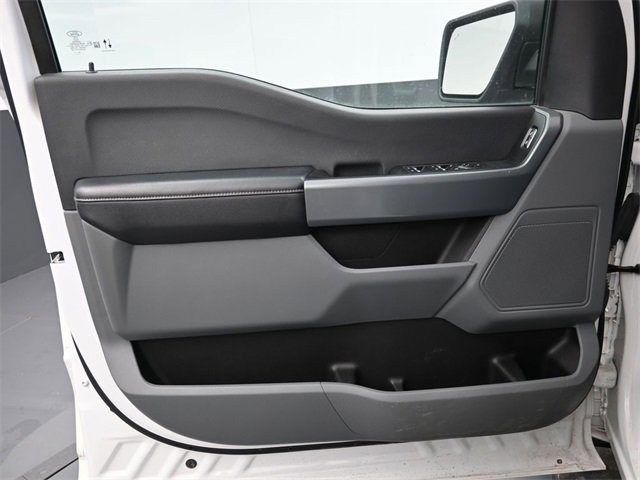 Used 2023 Ford F150 XLT w/ Trailer Tow Package image 9