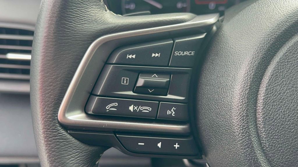 Used 2025 Subaru Outback Premium w/ Popular Package #1A image 13