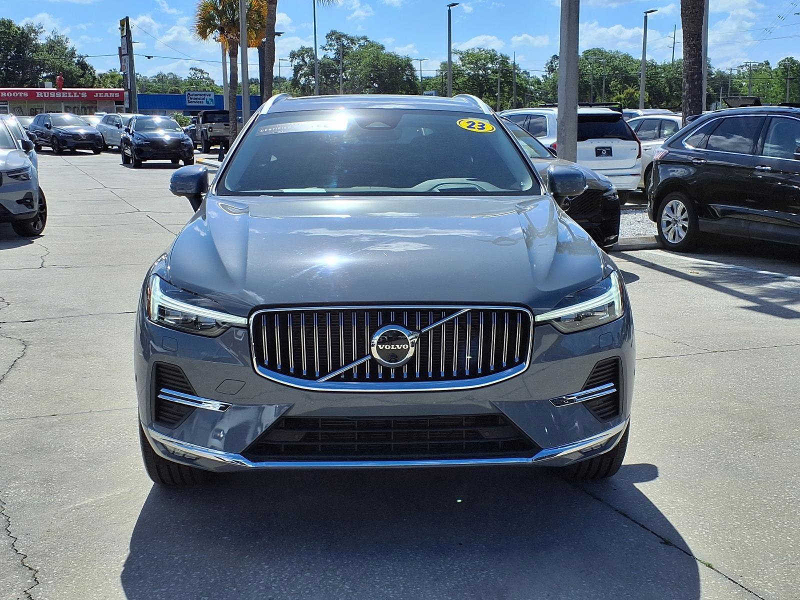 Certified 2023 Volvo XC60 B5 Ultimate w/ Climate Package FWD image 2
