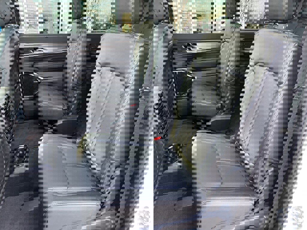 New 2026 Jeep Grand Wagoneer L Limited image 17