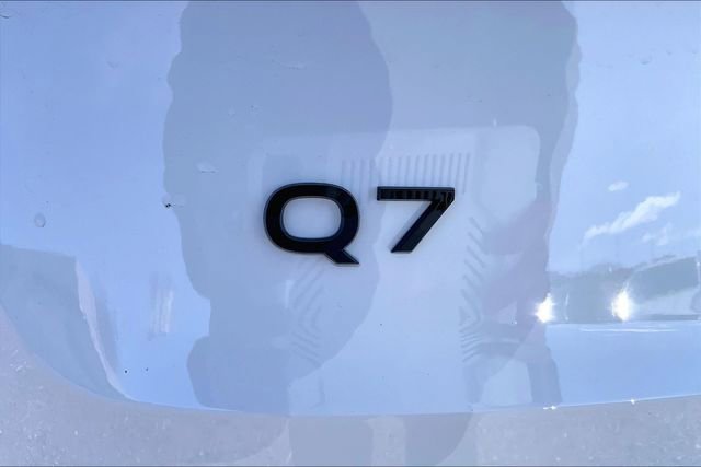 Certified 2025 Audi Q7 3.0T Premium Plus image 8