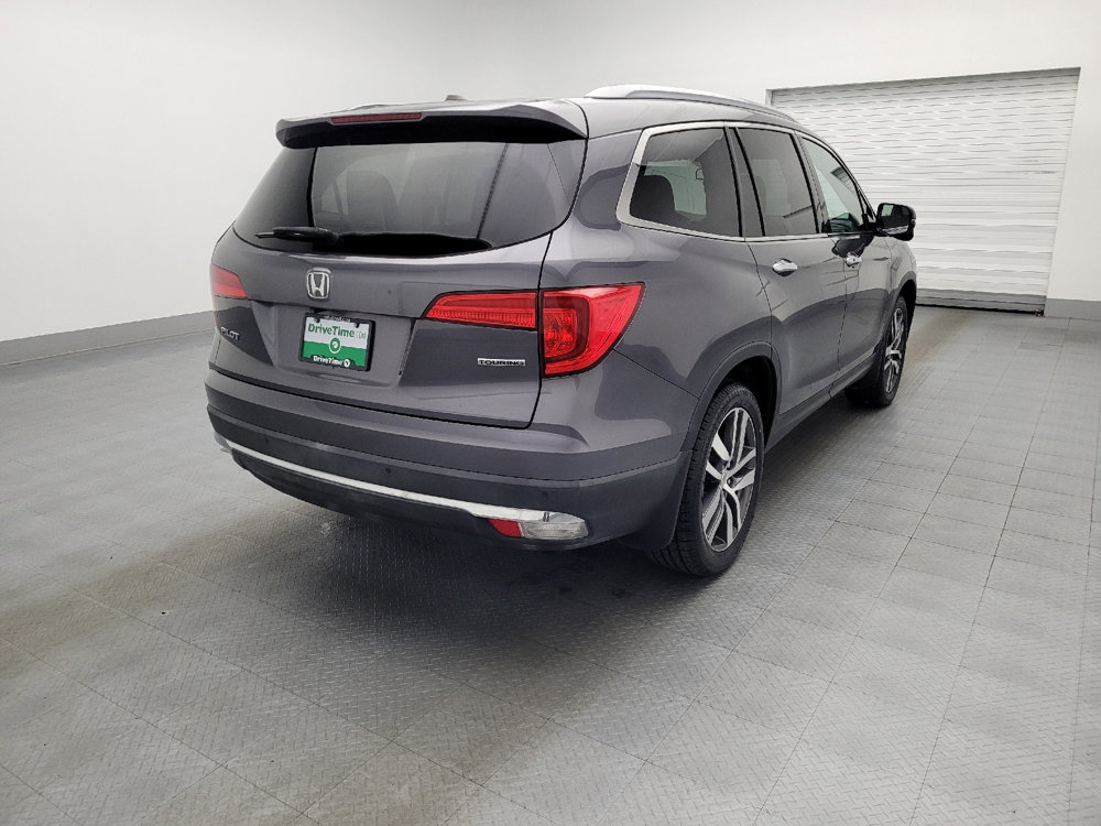 Used 2017 Honda Pilot Touring image 9