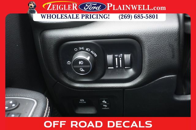 Used 2024 RAM 1500 Laramie image 28