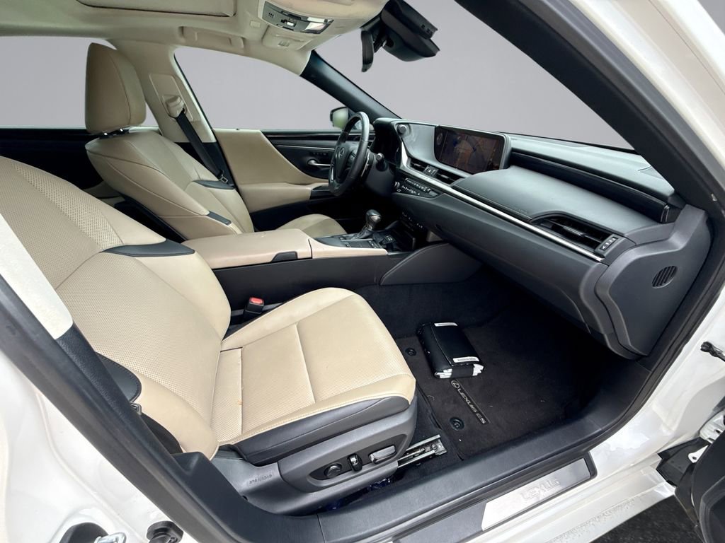 Used 2020 Lexus ES 350 w/ Premium Package FWD image 15