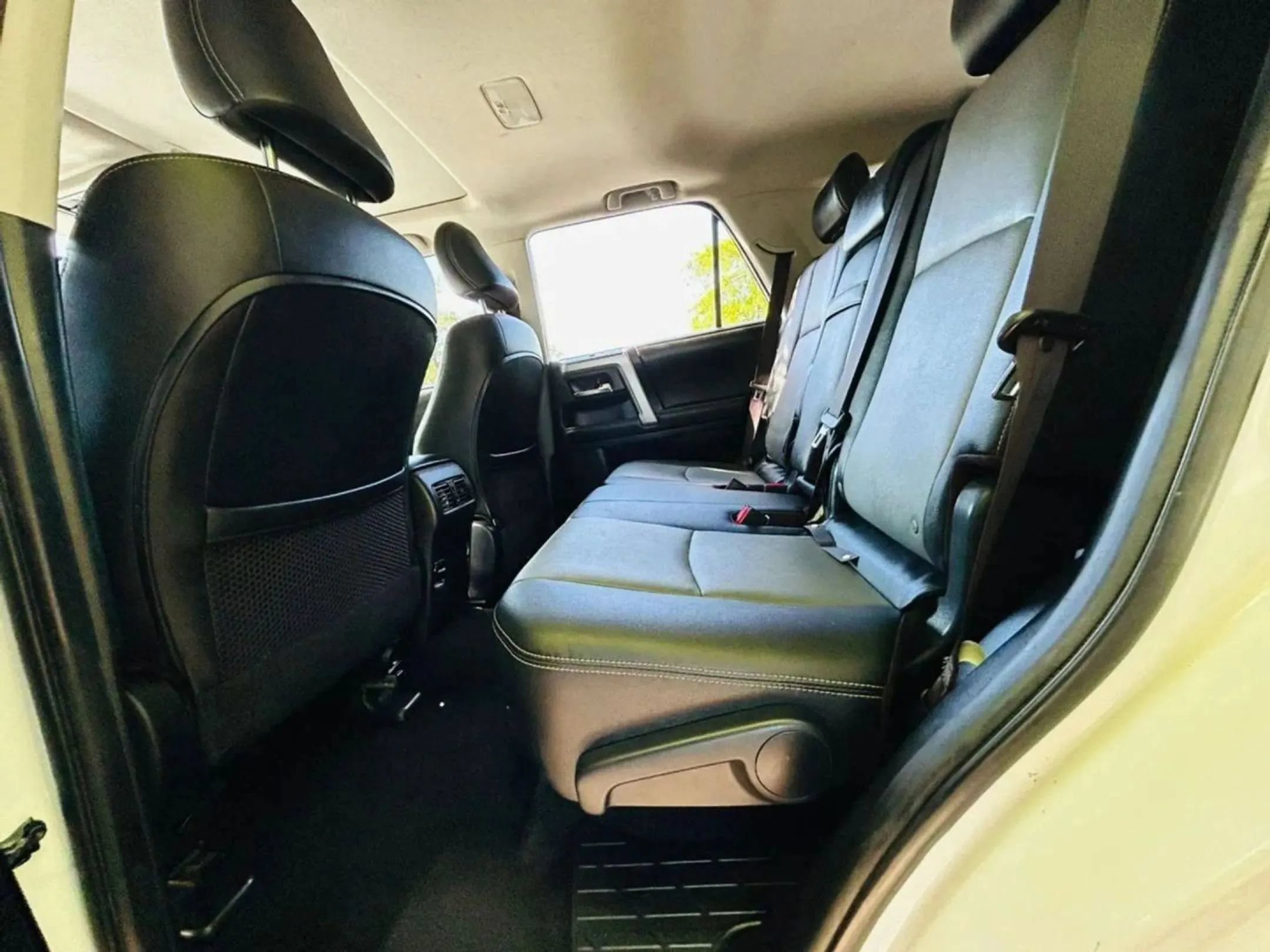 Used 2015 Toyota 4Runner 4WD image 13